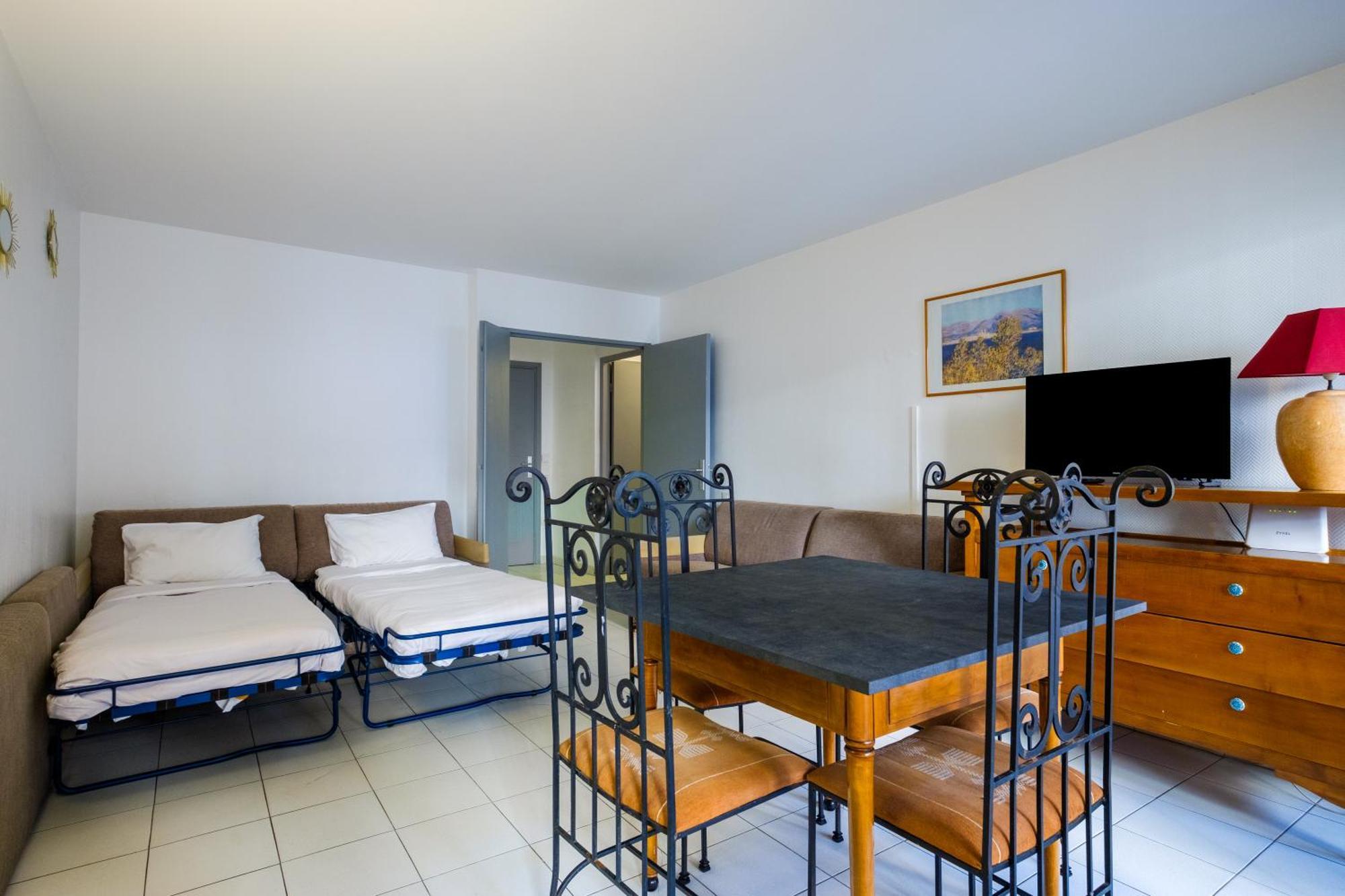 Residhotel Villa Maupassant Κάννες Εξωτερικό φωτογραφία