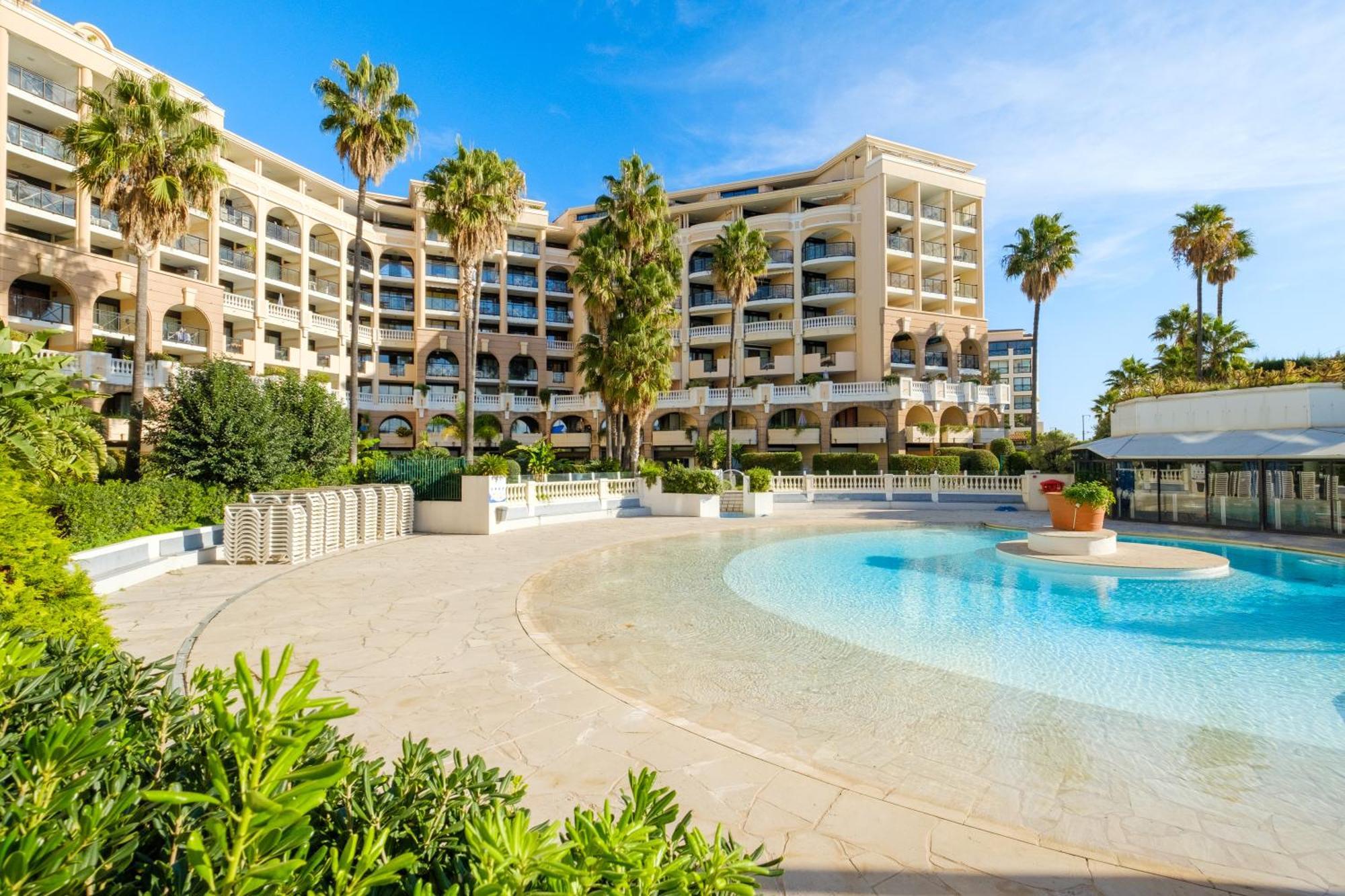 Residhotel Villa Maupassant Κάννες Εξωτερικό φωτογραφία