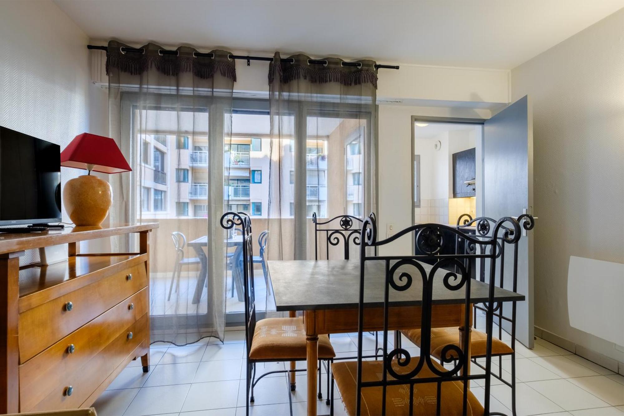 Residhotel Villa Maupassant Κάννες Εξωτερικό φωτογραφία